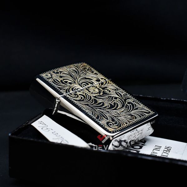 Set Zippo 1995 silver plate hoa văn mạ vàng C10