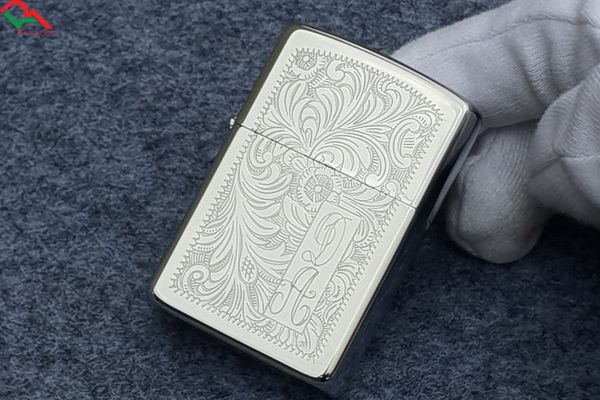 Zippo Cổ  Venetian 1985 C313