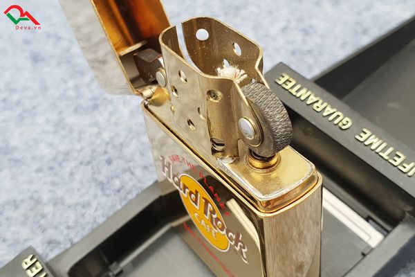 Zippo Cổ Hard Rock - 1990 C400