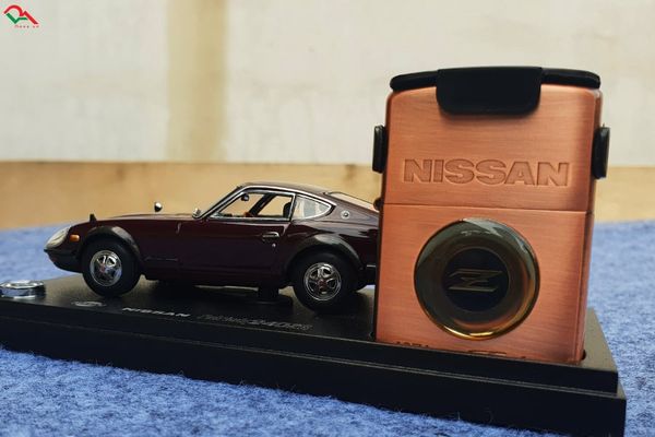 Zippo Mô Hình Xe Nissan 2000 C677