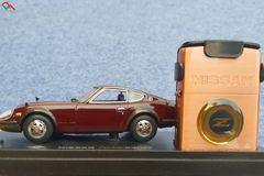 Zippo Mô Hình Xe Nissan 2000 C677