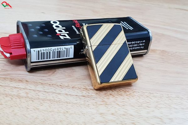 Zippo Cổ 1996 XII C332