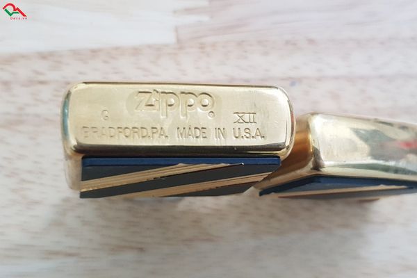 Zippo Cổ 1996 XII C332