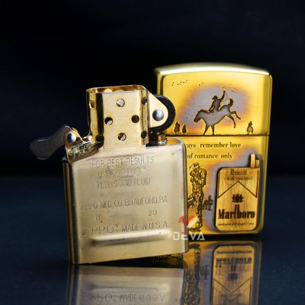 Zippo Armor Dán Emblem Chủ Đề Marlboro ZN261