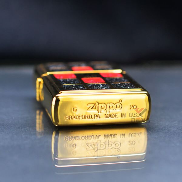 Zippo Dán Emblem Ô Vuông Sơn Nhũ ZN205