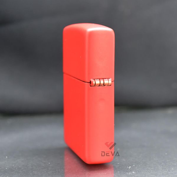 Zippo Sơn Đỏ Chủ Đề Con Giáp Tuất - Chó Year Of The Dog Z06
