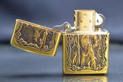 Zippo nhân vật Quan Vũ  Bản Armor ZD04