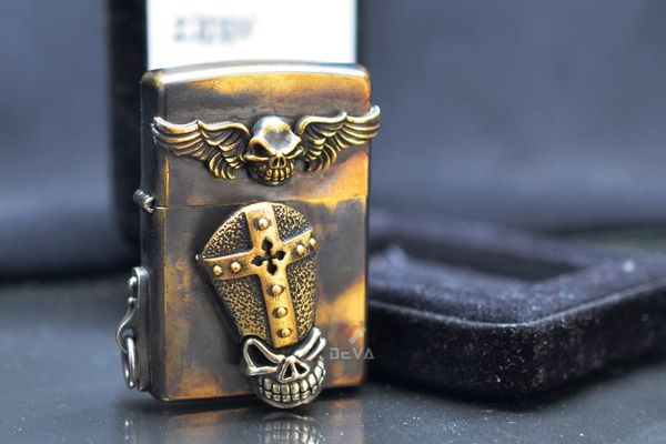 Zippo Emblem hình Qủy độc lạ ZD21