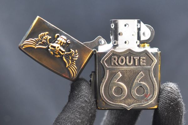 Zippo Chủ Đề Con Đường Huyền Thoại Route 66 ZD23