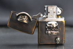 Zippo Emblem hình Mặt Qủy độc lạ ZD22