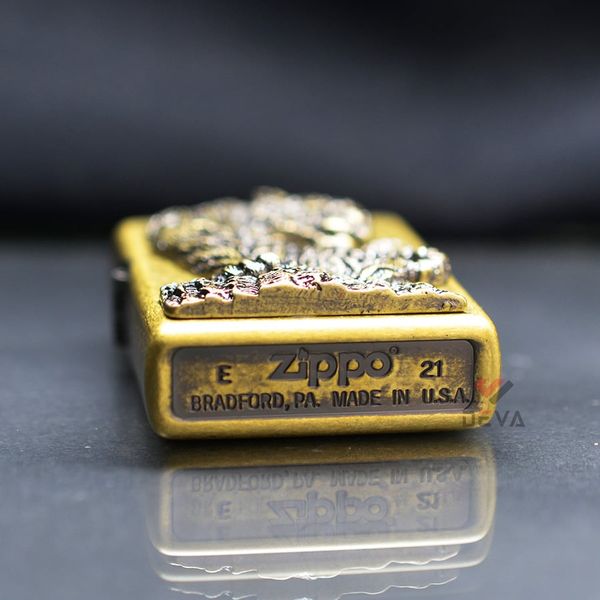 Zippo Đồng Bụi Ốp Emblem Hổ Núi ZN102