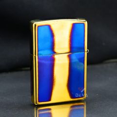 Zippo Đồng Cháy Khắc Nổi Vòng Xoáy Logo Zippo ZN305