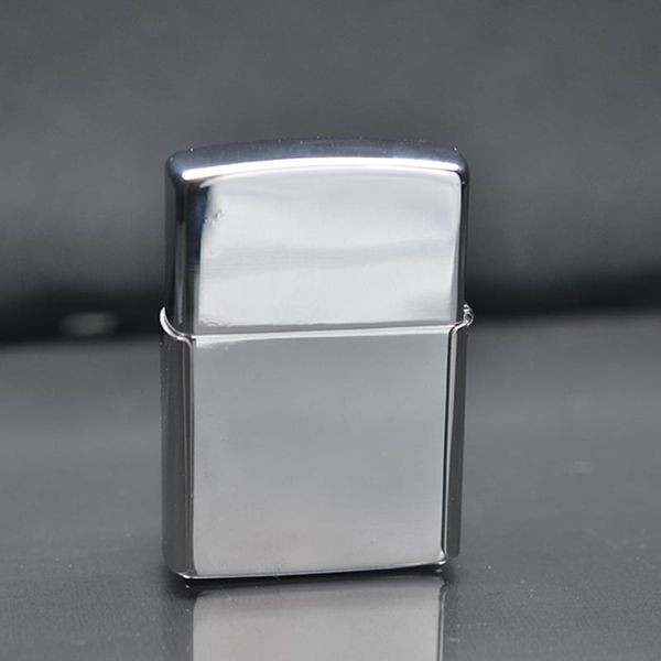 Zippo xuất Nhật gắn mặt đồng hồ cao cấp ZN295