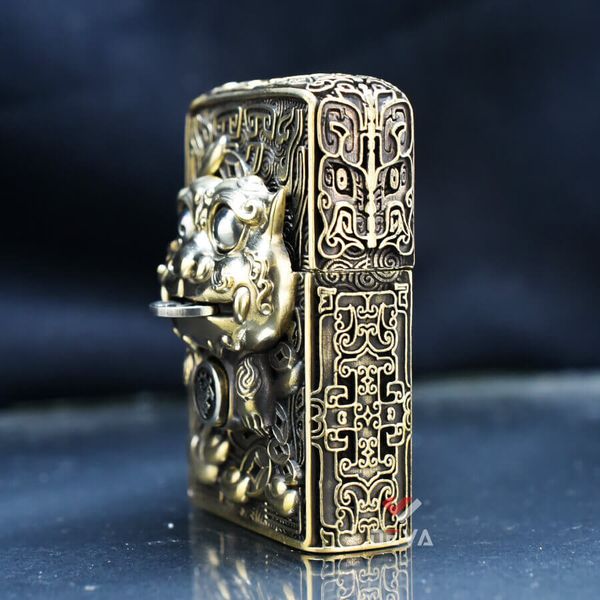 Zippo Ốp Hình Thú Ăn Tiền Mang Tài Lộc ZN101