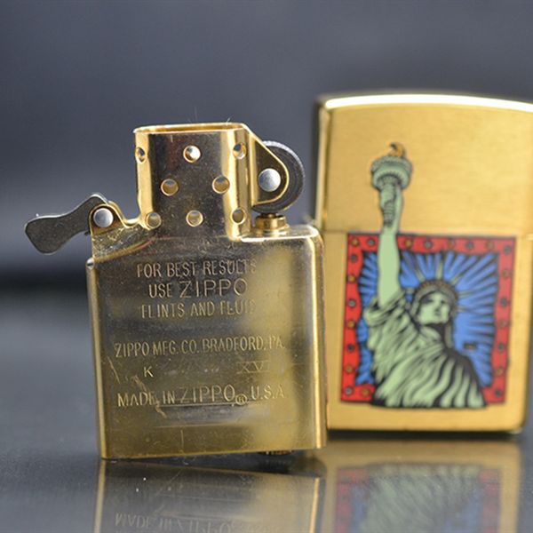 Zippo Nữ Thần Tự Do 2001 C641