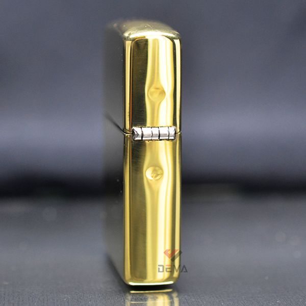 Zippo đồng windproof Z111