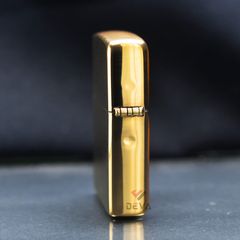 Zippo Gắn Tranh Ukiyo-e Nghệ Sĩ Geisha Hút Thuốc Lá ZN224