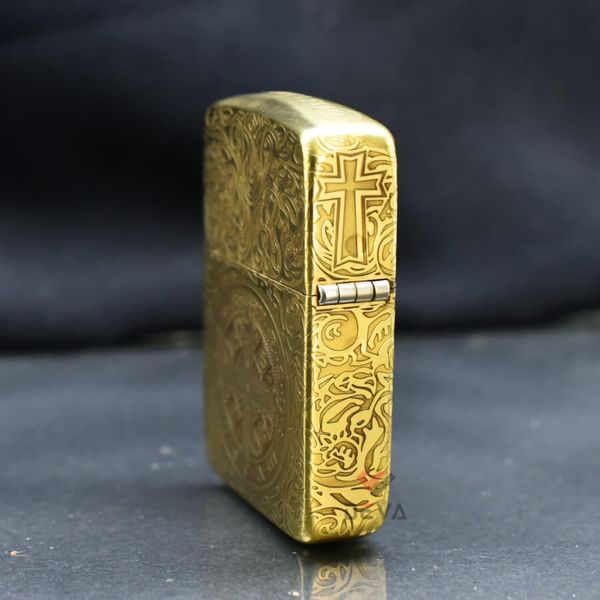 Zippo Tái Bản 1941 Khắc Thánh Giá Trừ Tà Constantine ZN357
