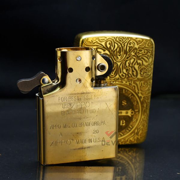 Zippo Tái Bản 1941 Khắc Thánh Giá Trừ Tà Constantine ZN357