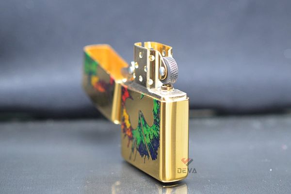 Zippo In Hình Graffiti Cỏ 4 Lá Z379