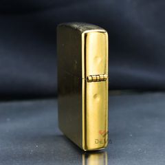 Zippo In Hình Vị Nữ Thần Tay Cầm Sen ZN273