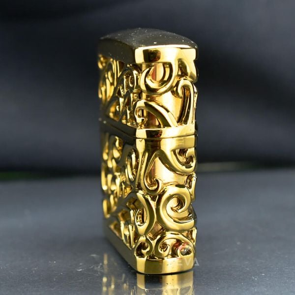 Zippo Ốp Nổi Phù Điêu Hoa Văn Cổ Điển ZN146