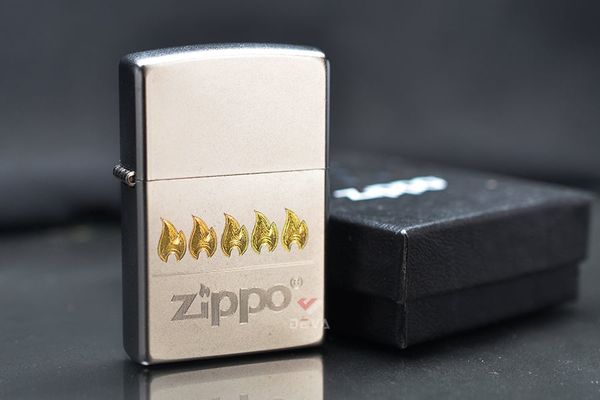 Bật lửa  khắc logo chữ Zippo  ZK72