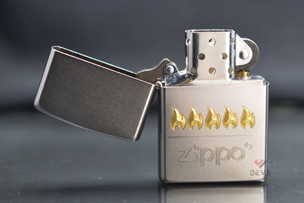 Bật lửa  khắc logo chữ Zippo  ZK72