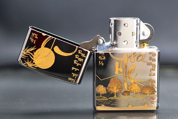 Zippo chủ đề cha mẹ màu đen Titan ZK79