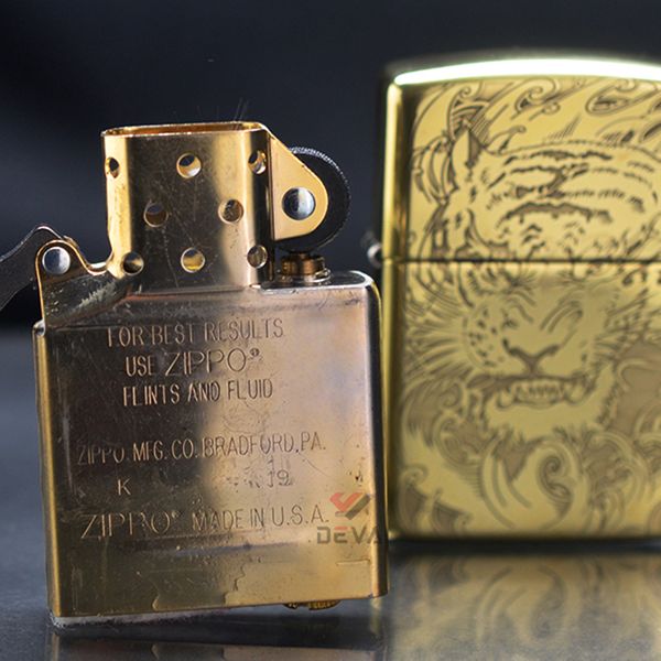 Zippo Hình Con Hổ Chúa Sơn Lâm ZN240