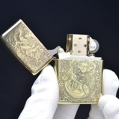Zippo Họa Tiết Kỳ Lân ZN135
