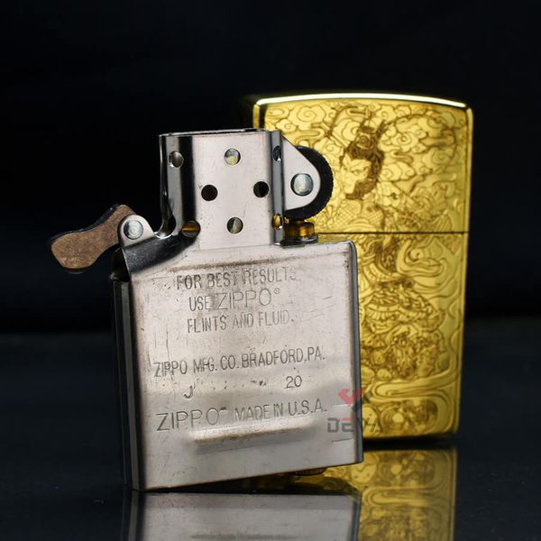 Zippo Hình Tề Thiên Đại Thánh Tôn Ngộ Không ZN322
