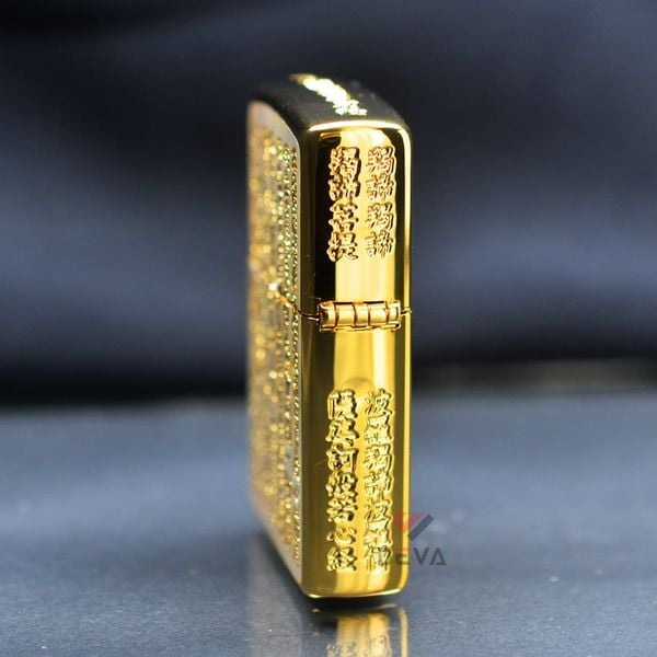 Zippo Khảm Trai Khắc Bát Nhã Tâm Kinh Mạ Vàng ZN129