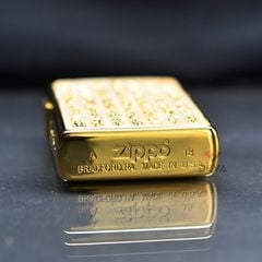 Zippo Khảm Trai Khắc Bát Nhã Tâm Kinh Mạ Vàng ZN129