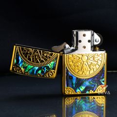 Zippo Khảm Trai Khắc 2 Mặt La Bàn Cổ ZN140