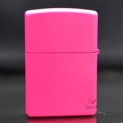 Zippo màu hồng nhạt neon 28886 mã ZT04