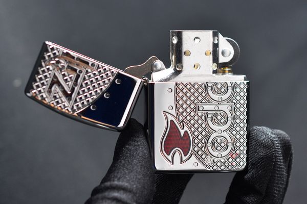 Zippo Armor Khắc Chủ Đề Flame Emblem Z403