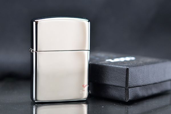 Zippo Armor bạc bóng vỏ dày ZT35