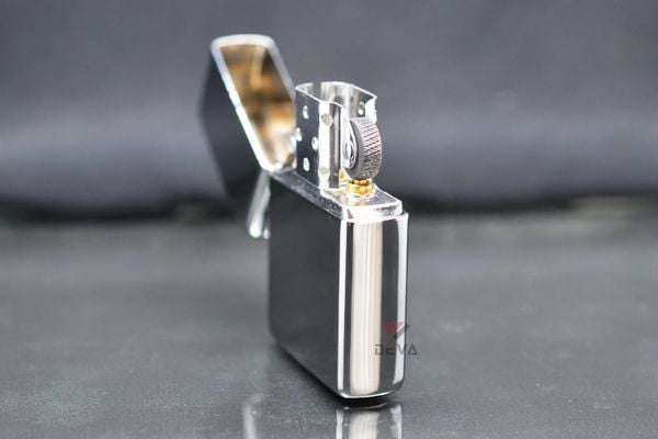 Zippo Armor bạc bóng vỏ dày ZT35