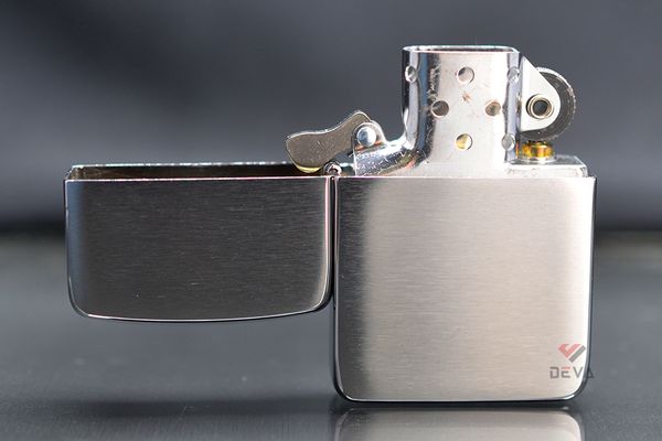 Zippo Tái bản 1941 bạc xước ZT07