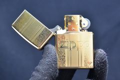 Zippo and Pattern Design Z258