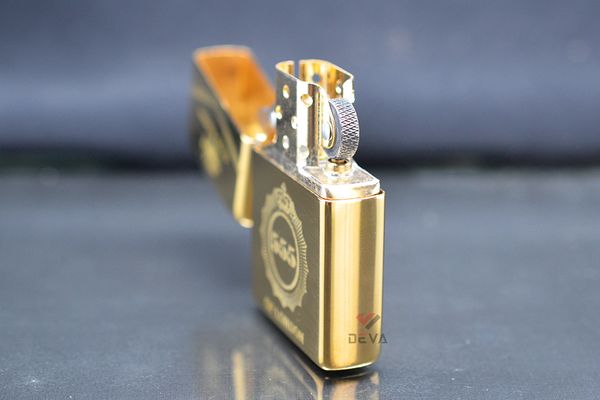 Zippo đồng khắc 555 of London Z251