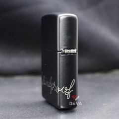 Zippo Sơn Đen Khắc Dòng Chữ Windproof Zippo Z42