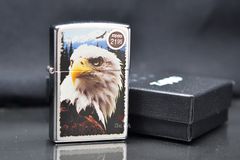 Bật lửa Zippo Mỹ hình chim ưng eagle Z79
