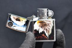 Bật lửa Zippo Mỹ hình chim ưng eagle Z79