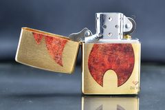 Zippo Rusty Flame Design Z270