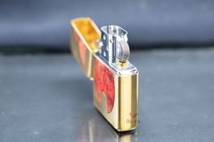 Zippo Rusty Flame Design Z270
