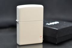Zippo sơn trắng trơn ZT05