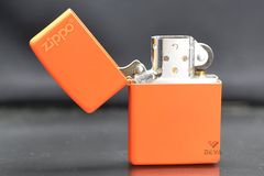Zippo 231Zl Logo sơn ZT01