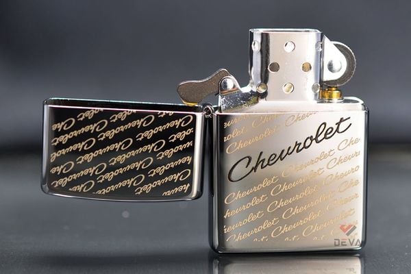 Zippo Mạ Chrome Chủ Đề Hãng Xe Chevrolet Z395